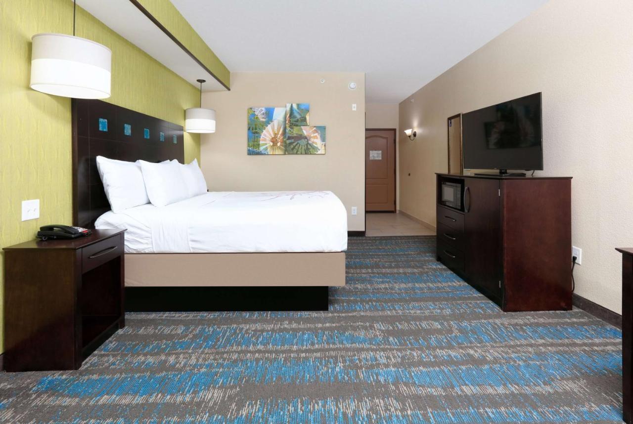 Hotel La Quinta By Wyndham Dallas South
