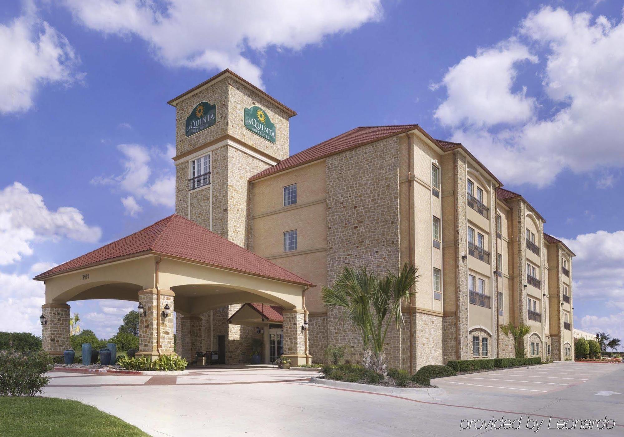 La Quinta By Wyndham Dallas South