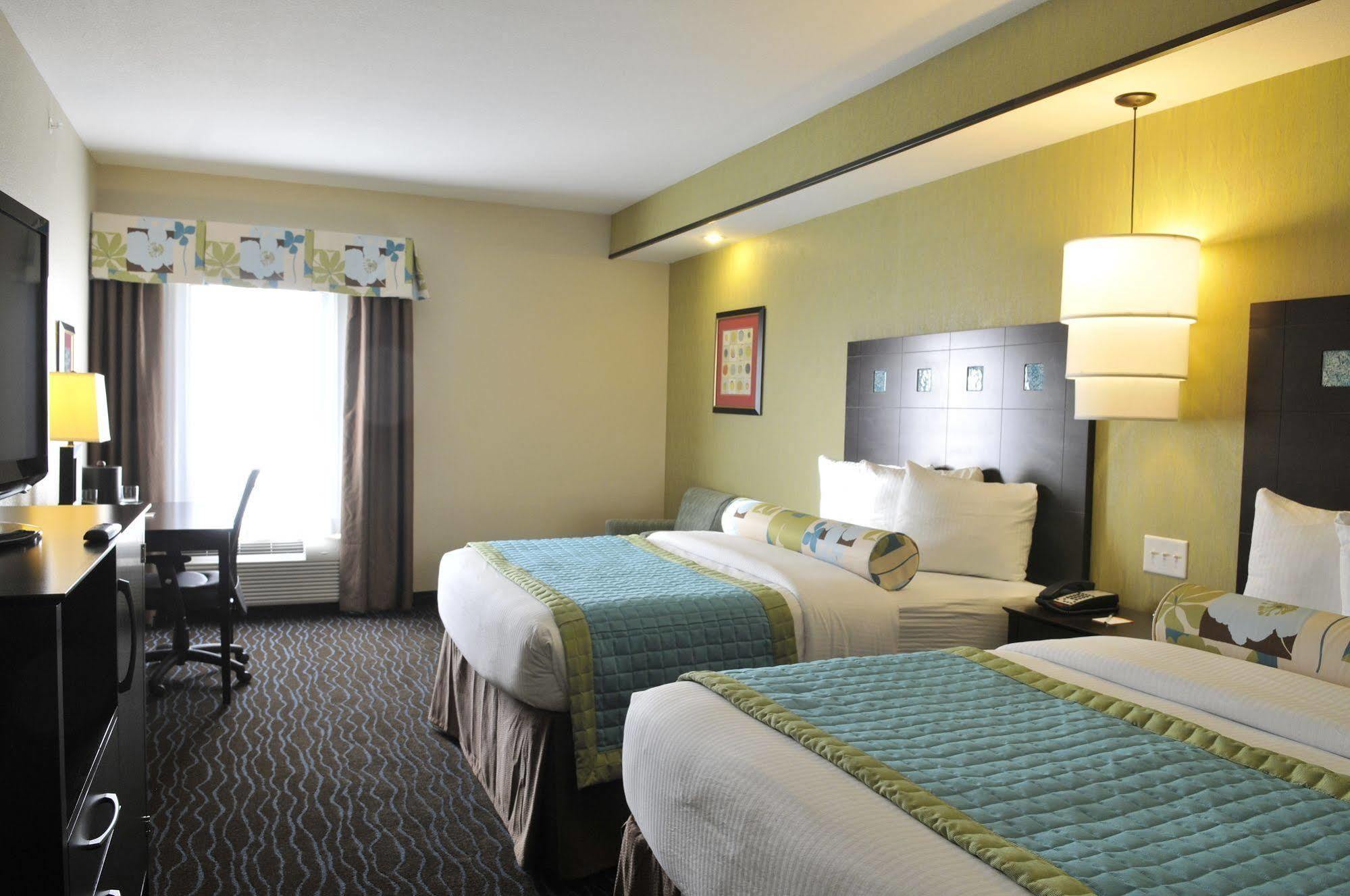 Hotel La Quinta By Wyndham Dallas South 3*